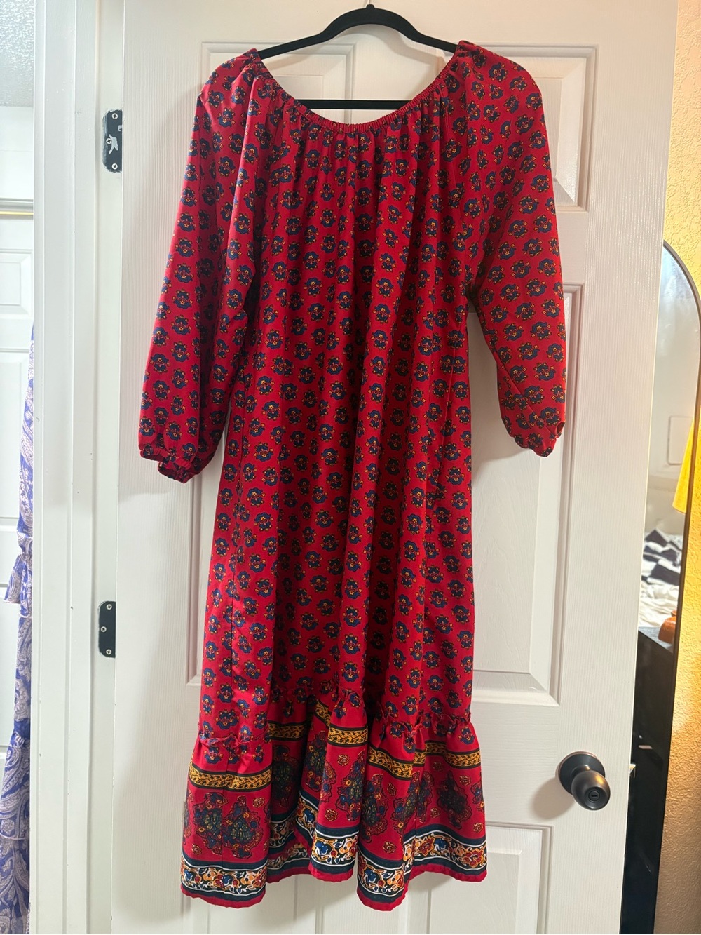 VINTAGE Gunit Fashions Dress